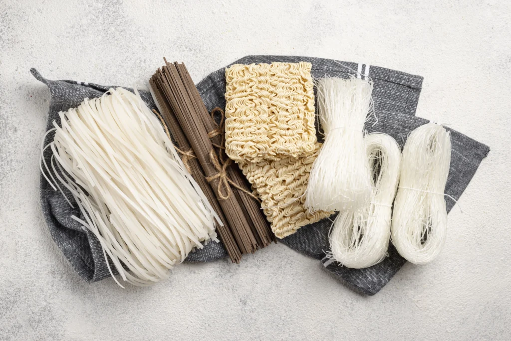 Jenis-Jenis Mie Berdasarkan Bentuk, Bahan, dan Daerah Asalnya