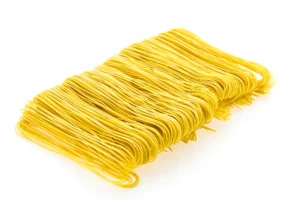 mie telur basah adalah salah satu jenis mie kuning