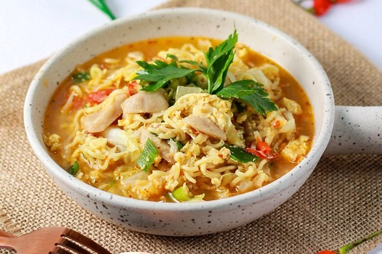 Resep Keripik Mie Pedas untuk Jualan, Renyah & Gurih!
